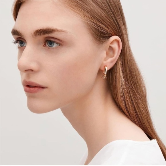 GOLD 14k Gold Plated Oval Cubic Zirconia Hoop Earrings - Picture 3 of 4